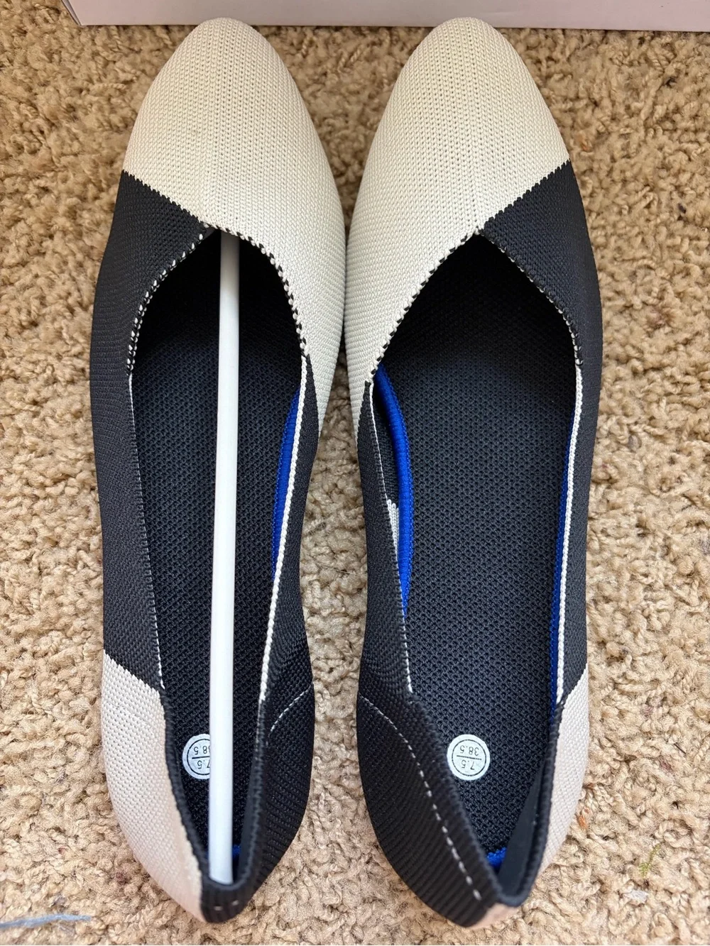 Women’s Stretchy Knit Ballet Flats in Black and Cream 7.5